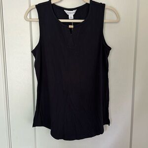 NWT Liz Claiborne Tank Top With Gold Detail!